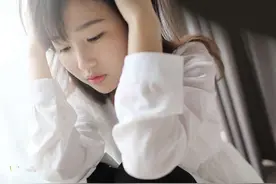 终于有一天，你不再手足无措的敲打键盘， 和女神说着晚安图片