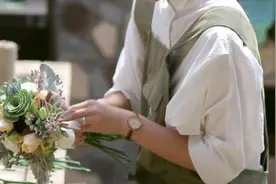 教你DIY一束多肉手捧花，森系婚礼必备品图片