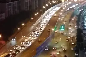 沈阳：东西快速干道很美，但是由西往东 堵！视频封面