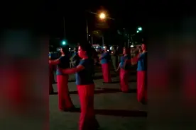 秦腔和大妈舞搅局的故事图片