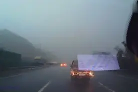 太原恐怖暴雨 第一次30迈还嫌快的高速体验图片
