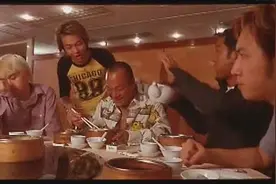 大B哥出狱接风洗尘，训话小混混，老大气势全无，全程没人理睬图片