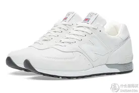 奢华蛇皮纹：new balance 经典跑鞋 576 推出全白新配色图片