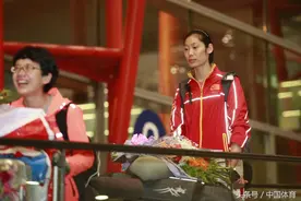 里约奥运夺金！中国女排载誉而归！图片
