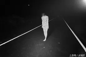 只想一个人不停走图片