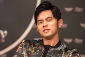 盘点娱乐圈不老的网瘾少年，周杰伦、陈赫、AB、林更新还有谁？图片