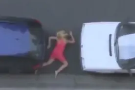 爱你就要整整你！看看如何整盅恶搞女朋友?图片