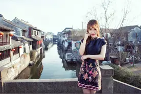 都市风--美女教师请你吃，你要哪一杯？图片