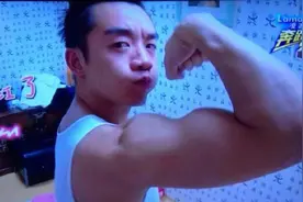 郑恺健身房将肌肉练爆炸！直言健身教练变态！图片