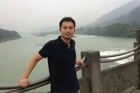 夜听 | 我将青春付给了你 将岁月留给我自己图片