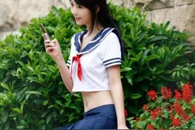 气质学姐学生制服清澈迷人眼，太像林志玲了图片