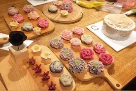 韩国传统甜点席卷亚洲啦？！韩式Cupcake花艺蛋糕图片