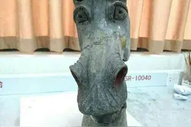三星堆惊现古代穿越“神马”表情帝，甚称上古表情包！图片