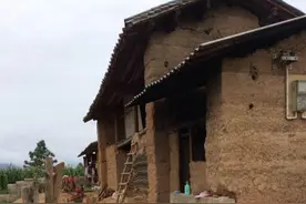 假如你看了下面几张照片，你就会深刻体会到农村人的不容易图片