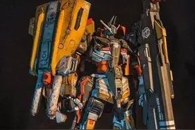 高达模型 MG 1/100 MSZ-006-3B Zeta图片