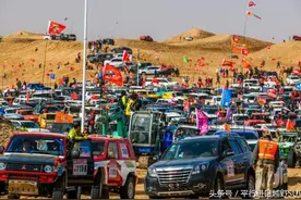 双喜介绍：兰德酷路泽4.6的越野魅力，与同价位奔驰路虎比较图片