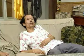 全民模仿葛优躺，可我只服张一山的沙发瘫  撩妹十足图片