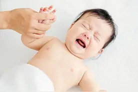 宝宝肚子鼓涨鼓涨的，是不是肠胃不好？消化不良？图片