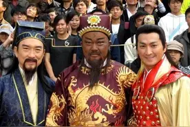 能成为最经典的展昭，鬼才知道何家劲经历了什么！图片