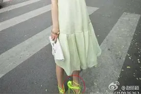 赵丽颖有没有165无从认证，但她34码的脚我却相信了图片