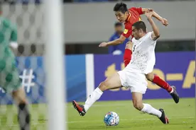12强赛：国足首主场0-0伊朗获第1分 武磊失黄金良机图片
