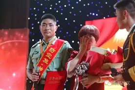 中部战区陆军：标兵，你不在故乡，却流传着你的事迹图片