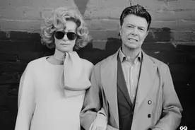 灵魂歌者David Bowie给我们留下的爱情图片