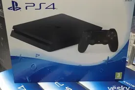 外媒:索尼PS4 Slim已在阿联酋开售 299美元图片