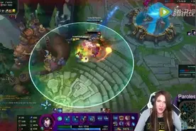 LOL美女游戏主播秀极限操作 不卖萌操作好图片