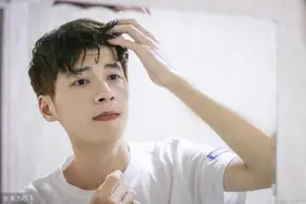 小说：哥哥为什么这么做？图片