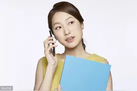 小说：考试结束回家，男主向妈妈坦白变性经过，母“女”抱头痛哭图片