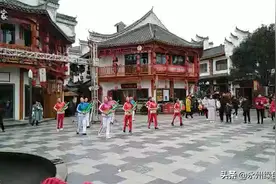 湖南永州监狱2019年春晚节目排练中。视频封面