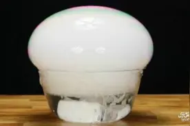 超级震撼的烟泡泡来啦！10块钱就能做哦~图片