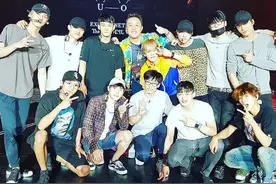 EXO宣传小能手朴灿烈IG公开新成员单独合照获赞无数图片