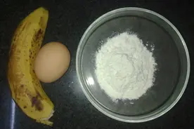 街边脆皮香蕉原来是这么做的，太简单了图片