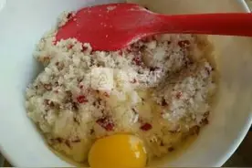 #新良首届烘焙大赛#浓情蜜意的巧克力椰蓉蔓越莓月饼图片