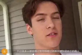 小伙用西瓜代替香烟过滤嘴，一次抽个20根，一起来见识下视频封面