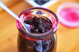 家庭自制蓝莓果酱图片