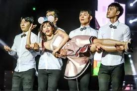 T-ara上海演唱会玩的开 宅男都疯了图片