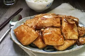 口感软糯的糖醋豆腐-好吃易做，小朋友吃完，也要他奶奶回家做！图片