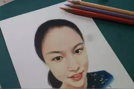 画一个美丽的姑娘！精彩过程图，教你画彩铅色粉图片
