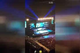 饭拍：Bigbang广州演唱会，GD一开口引尖叫，到底什么事视频封面