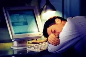 夜班费怎么就成了“违规津贴”？！医务人员的心拔凉拔凉的图片
