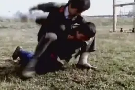 80年代，女兵！视频封面