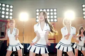 曲棍球选手AOA《怦然心动》(Heart Attack)MV视频封面