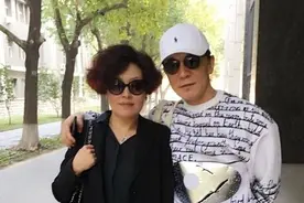 揭秘明星们的艺考经历 杨幂唱歌跑调李咏上课老师调侃秩序乱图片