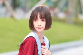 小说：道士下山，陪美女逛商场却因衣衫不整，遭门口保安拒之门外图片