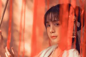 小说：身为下人就该有下人的觉悟，我们说话那有你插嘴的道理图片