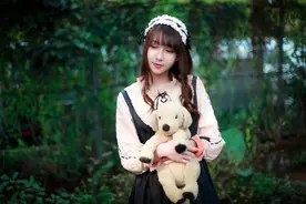 小说：鹰眼砍翻克里克，一旁的小伙乐了：索隆退后，看我暴打鹰眼图片