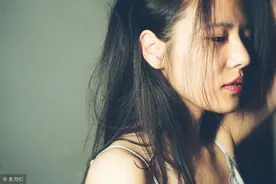 小说：妻子遭诬陷泄露商业机密，丈夫：我相信你，你一定有苦衷的图片